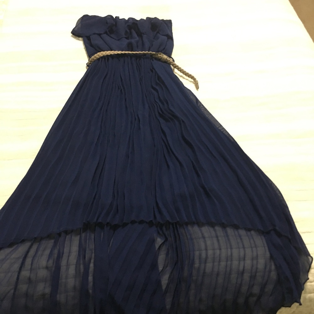 Blue pleated strapless dress